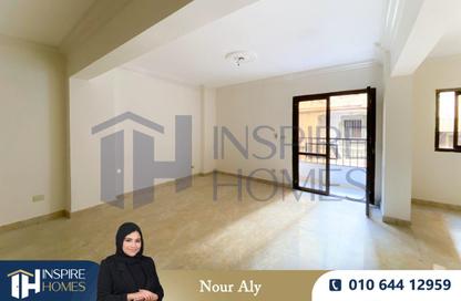 Apartment - 3 Bedrooms - 2 Bathrooms for rent in Laurent - Hay Sharq - Alexandria