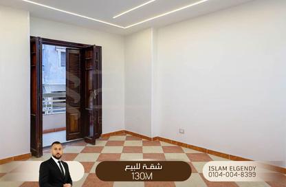 Apartment - 3 Bedrooms - 1 Bathroom for sale in Sidi Beshr Mosque St. - Sidi Beshr - Hay Awal El Montazah - Alexandria