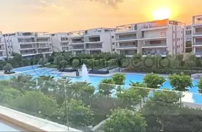 Apartment - 2 Bedrooms - 2 Bathrooms for sale in Lake View Residence 2 - 5th Settlement Compounds - The 5th Settlement - New Cairo City - Cairo
