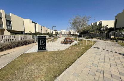 Townhouse - 4 Bedrooms - 5 Bathrooms for sale in Al Burouj Compound - El Shorouk Compounds - Shorouk City - Cairo Townhouse - 4 Bedrooms - 5 Bathrooms for sale in Al Burouj Compound - El Shorouk Compounds - Shorouk City - Cairo