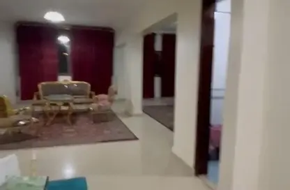 شقة - 4 غرف نوم - 2 حمامات للبيع في شارع محمد طلعت سالم - المنطقة الأولى - مدينة نصر - القاهرة