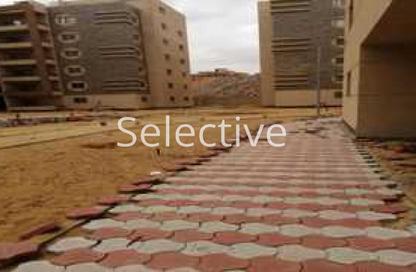 Apartment - 3 Bedrooms - 2 Bathrooms for sale in Mohamed Naguib Axis - Abou El Houl - New Cairo City - Cairo