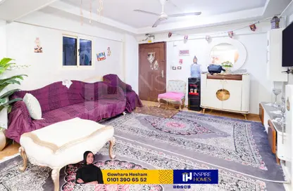 Apartment - 3 Bedrooms - 1 Bathroom for sale in Sporting - Hay Sharq - Alexandria