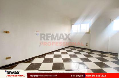 Apartment - 2 Bedrooms - 1 Bathroom for sale in Al Sayeda Sakina Bint Al Hussein St. - Kafr Abdo - Roushdy - Hay Sharq - Alexandria