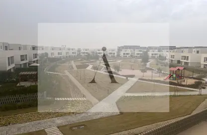 فيلا - 3 غرف نوم - 2 حمامات للبيع في كمبوند البروج - كمبوندات الشروق - مدينة الشروق - القاهرة