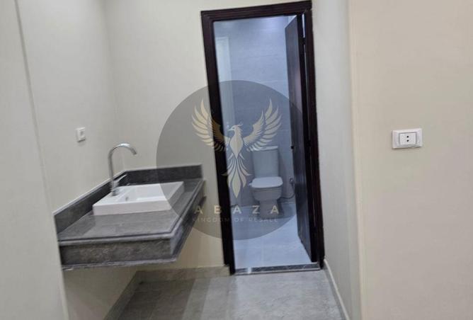 70093903 - صورة العقار 2