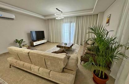 Apartment - 3 Bedrooms - 3 Bathrooms for sale in Park Side Residence - Zed Towers - Sheikh Zayed Compounds - Sheikh Zayed City - Giza