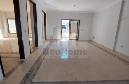 Villa - 3 Bedrooms - 3 Bathrooms for rent in Wesal City - El Shorouk Compounds - Shorouk City - Cairo