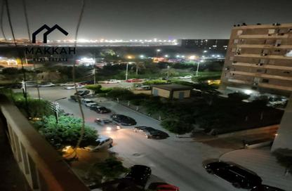 Apartment - 3 Bedrooms - 1 Bathroom for rent in Salah Salem St. - Roxy - Heliopolis - Masr El Gedida - Cairo