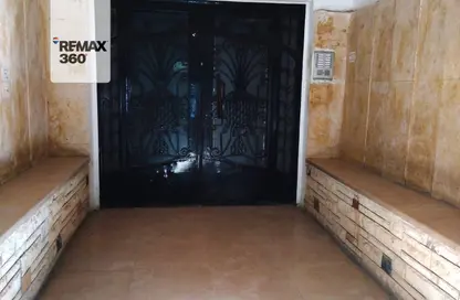 Apartment - 2 Bedrooms - 1 Bathroom for sale in Mahmoud Esmat Hamdy St. - Sheraton Al Matar - El Nozha - Cairo