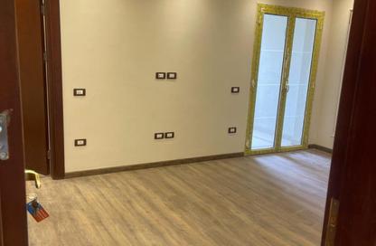 Apartment - 3 Bedrooms - 4 Bathrooms for sale in Mountain View Hyde Park - 5th Settlement Compounds - The 5th Settlement - New Cairo City - Cairo