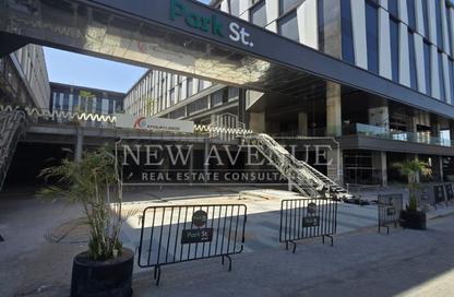 Office Space - Studio - 2 Bathrooms for rent in Park St. - Ring Road - The 5th Settlement - New Cairo City - Cairo