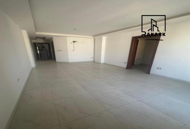 8655355 - Property Main Image