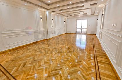 Apartment - 3 Bedrooms - 3 Bathrooms for sale in Tout Ankh Amoun St. - Smouha - Hay Sharq - Alexandria