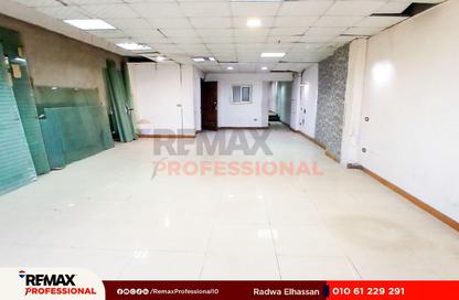 Apartment - 3 Bedrooms - 3 Bathrooms for sale in Al Kornish Square - Sporting - Hay Sharq - Alexandria