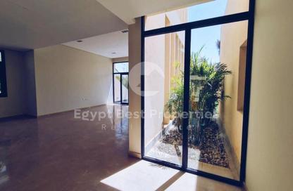 Villa - 5 Bedrooms - 5 Bathrooms for sale in Palm Hills October - Cairo Alexandria Desert Road - 6 October City - Giza