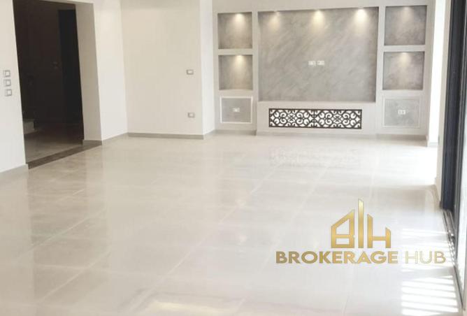 8665818 - Property Image 2