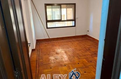 Apartment - 2 Bedrooms - 1 Bathroom for rent in Stanley Bridge - Stanley - Hay Sharq - Alexandria Apartment - 2 Bedrooms - 1 Bathroom for rent in Stanley Bridge - Stanley - Hay Sharq - Alexandria