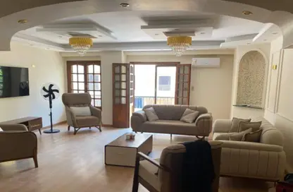 Apartment - 4 Bedrooms - 2 Bathrooms for sale in Mohammed Al Maqref St. - 6th Zone - Nasr City - Cairo