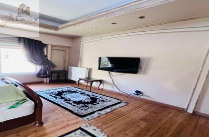 Apartment - 4 Bedrooms - 4 Bathrooms for sale in Al Shouyfat - 5th Settlement Compounds - The 5th Settlement - New Cairo City - Cairo