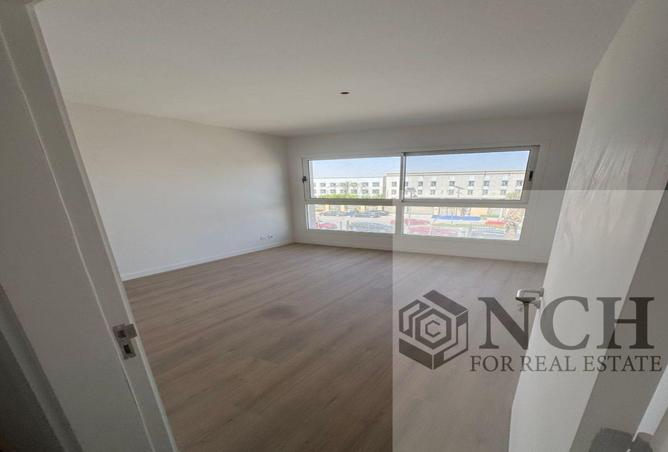 69572165 - صورة العقار 2