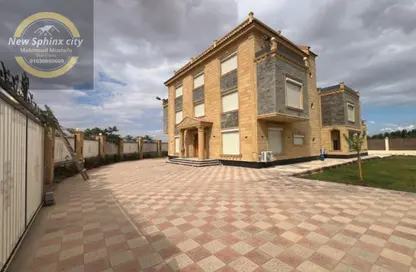 قصر - 8 غرف نوم - 8 حمامات للبيع في افق - طريق مصر اسكندرية الصحراوي - مدينة 6 أكتوبر - الجيزة