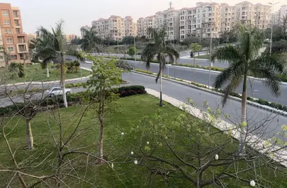 Apartment - 3 Bedrooms - 3 Bathrooms for sale in Madinaty - Cairo