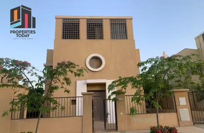 فيلا - 4 غرف نوم - 4 حمامات للايجار في الجريا - كمبوندات الشيخ زايد - الشيخ زايد - الجيزة