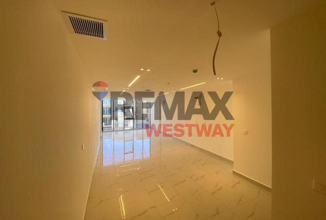 70372216 - صورة العقار 3