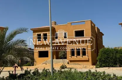 فيلا - 7 غرف نوم - 7 حمامات للبيع في كمبوند فيلدج جاردن القطامية - كمبوندات التجمع الخامس - التجمع الخامس - مدينة القاهرة الجديدة - القاهرة