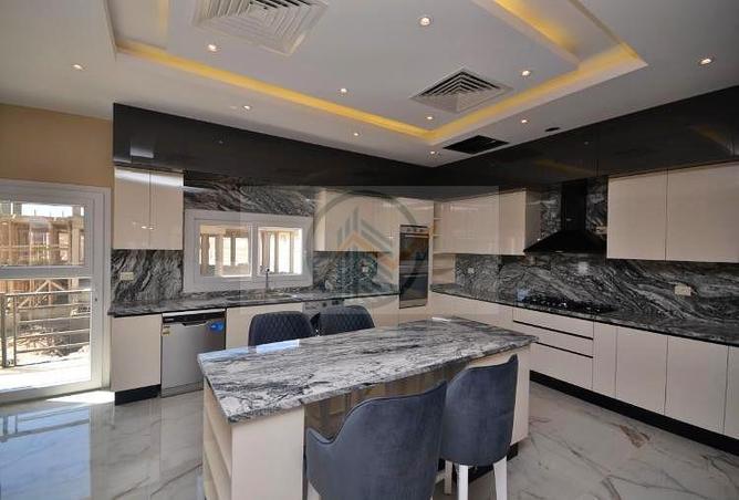104044922 - Property Image 3