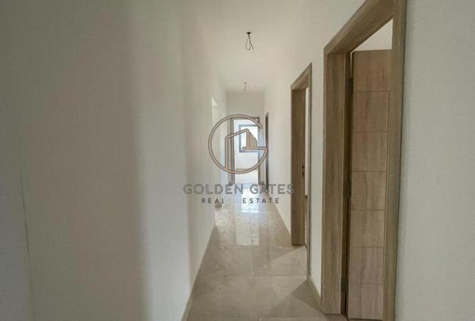 62651096 - Property Image 3