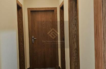Apartment - 2 Bedrooms - 2 Bathrooms for sale in Mountain View iCity - 5th Settlement Compounds - The 5th Settlement - New Cairo City - Cairo