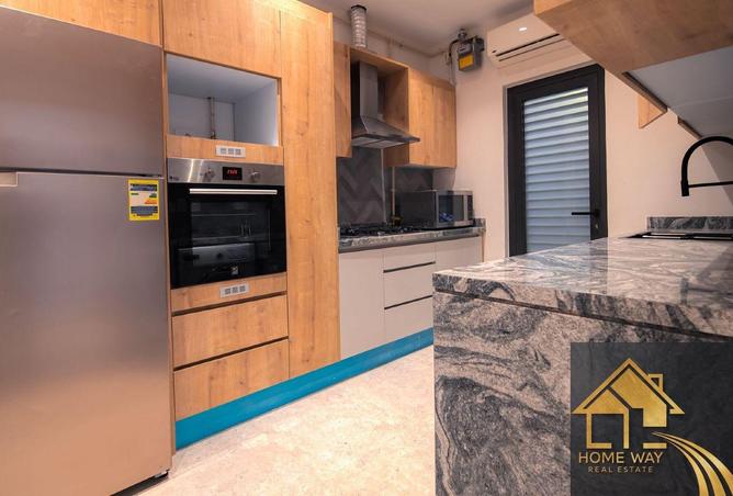 73503393 - Property Image 3