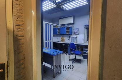 Apartment - 3 Bedrooms - 1 Bathroom for sale in Mohamed Hassan Al Gamal St. - 6th Zone - Nasr City - Cairo