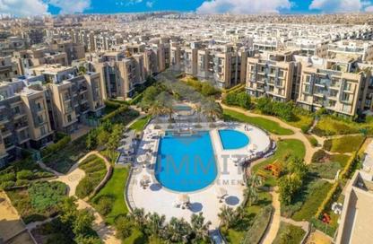 فيلا - 5 غرف نوم - 4 حمامات للبيع في جاليريا  مون فالى - المستثمرين الجنوبية - مدينة القاهرة الجديدة - القاهرة