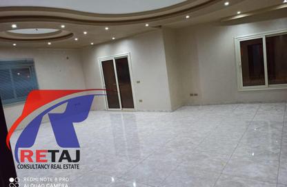 Apartment - 3 Bedrooms - 3 Bathrooms for rent in Al Sheikh Hassan Maamoun St. - El Yasmeen 7 - El Yasmeen - New Cairo City - Cairo