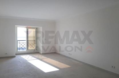 شقة - 3 غرف نوم - 3 حمامات للايجار في صوارى - كمبوندات الاسكندرية - الاسكندرية