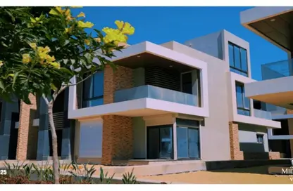 Villa - 5 Bedrooms - 3 Bathrooms for sale in Midtown - New Capital Compounds - New Capital City - Cairo