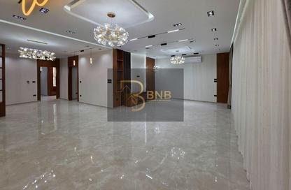Apartment - 4 Bedrooms - 4 Bathrooms for rent in Lake View Residence - 5th Settlement Compounds - The 5th Settlement - New Cairo City - Cairo