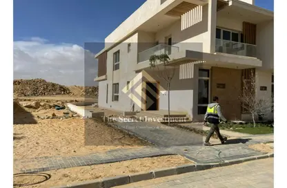 Townhouse - 3 Bedrooms - 4 Bathrooms for sale in Mountain View iCity - 5th Settlement Compounds - The 5th Settlement - New Cairo City - Cairo