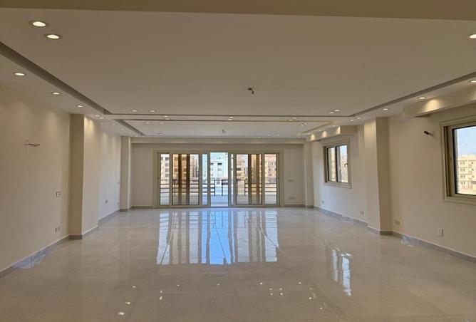 74583305 - Property Main Image