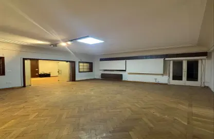 مساحات مكتبية - استوديو - 4 حمامات للايجار في شارع البطل احمد عبد العزيز - المهندسين - الجيزة