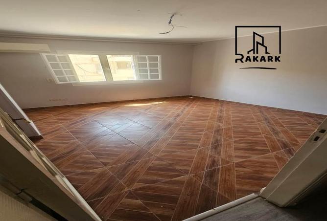 8655352 - Property Image 3