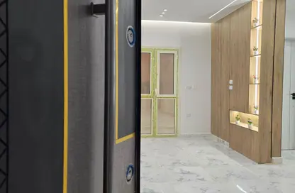 Apartment - 2 Bedrooms - 1 Bathroom for sale in Gate 4 - Mena - Hadayek El Ahram - Giza