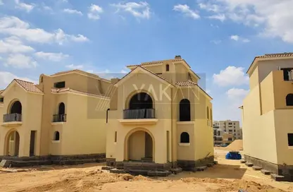 Villa - 4 Bedrooms - 4 Bathrooms for sale in Sarai - Mostakbal City Compounds - Mostakbal City - Future City - Cairo