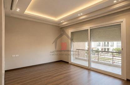 تاون هاوس - 4 - 4 للبيع في نيو جيزة - طريق مصر اسكندرية الصحراوي - مدينة 6 أكتوبر - الجيزة