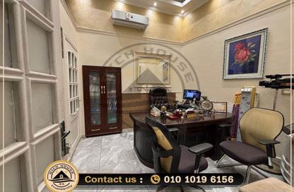 Office Space - Studio - 4 Bathrooms for rent in Al Geish Road - Azarita - Hay Wasat - Alexandria