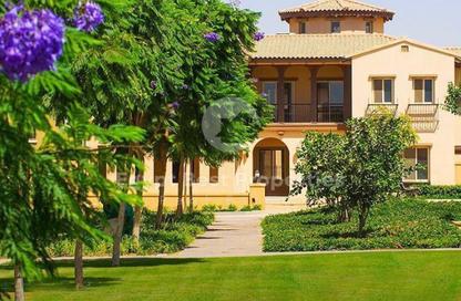 Villa - 4 Bedrooms - 6 Bathrooms for sale in The Fourteen Golf Residences - Uptown Cairo - Mokattam - Cairo