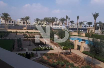 شقة - 3 غرف نوم - 3 حمامات للبيع في سيراس - اب تاون كايرو - المقطم - القاهرة